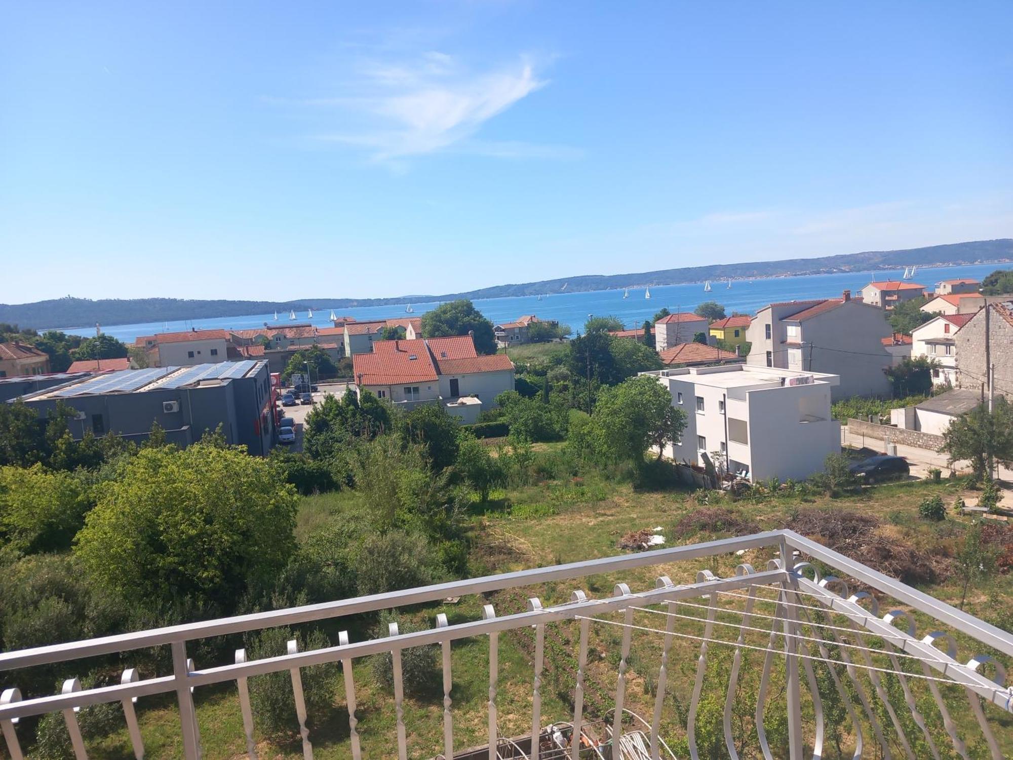 Barun Apartments Kaštela Eksteriør billede